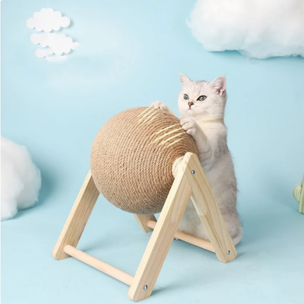 Cat Scratching Rotatable Ball